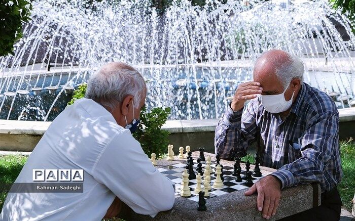 در 2 دهه آینده از هر 5 ایرانی، یک نفر سالمند می‌شود