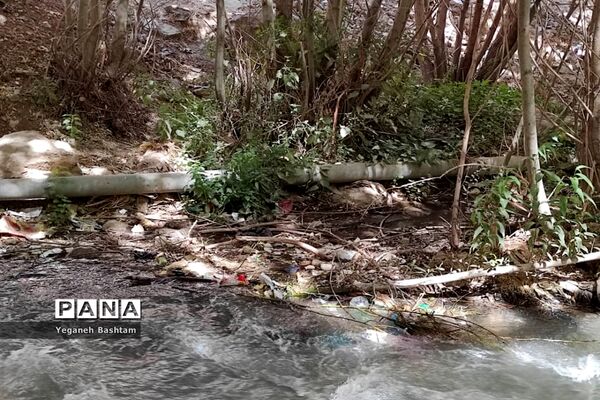 پراکندگی زباله در روستای گردشگری  ونایی بروجرد