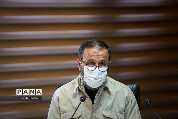 همایش یاد یاران 8 گرامیداشت هفته دفاع مقدس