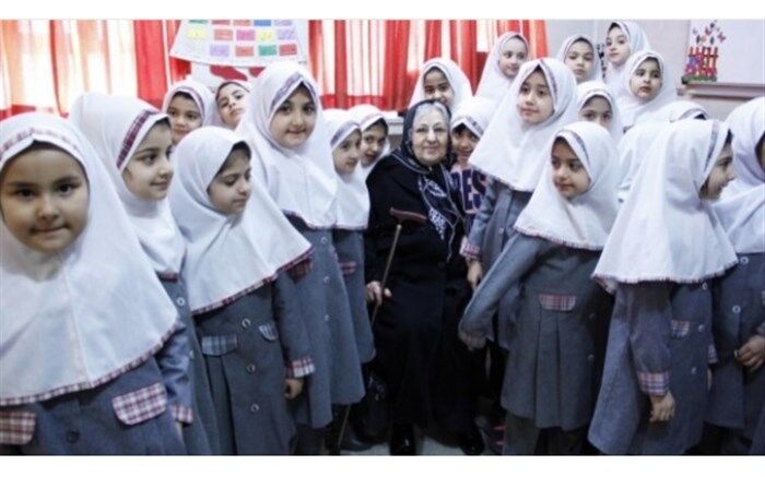 از ساخت مدرسه در کرج تا جذب بانوان خیر برای ساخت مدرسه در کشور