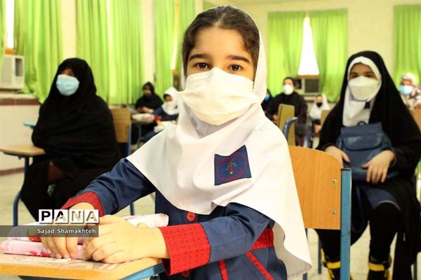 برگزاری آیین شور عاطفه‌ها در ناحیه 4 اهواز