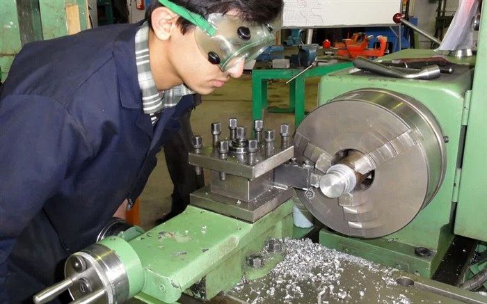 ۷ هزار کارآموز در استان قم آموزش‌های مهارتی را فرا گرفتند