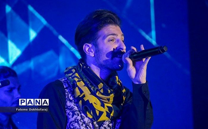 اجرای حمید هیراد در روز ملی تاجیکستان +فیلم