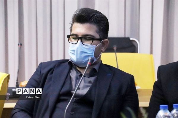 آیین تجلیل از رزمندگان و جانبازان فرهنگی آموزش و پرورش استان آذربایجان شرقی