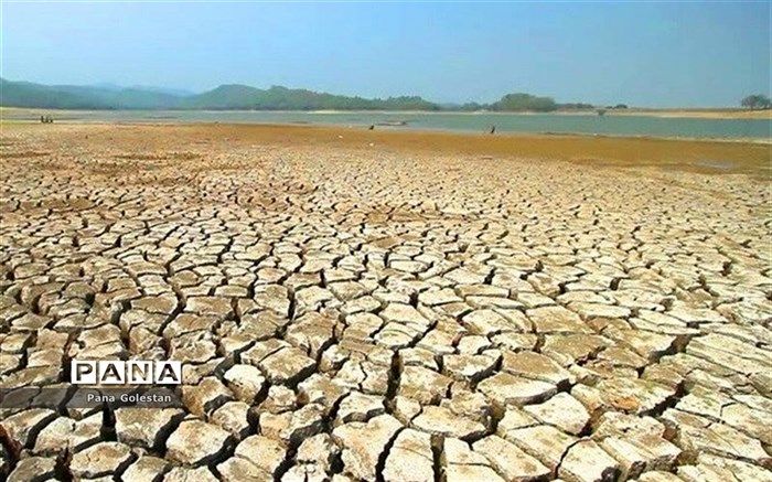 ‎سقوط آزاد گلستان به سمت خشکسالی