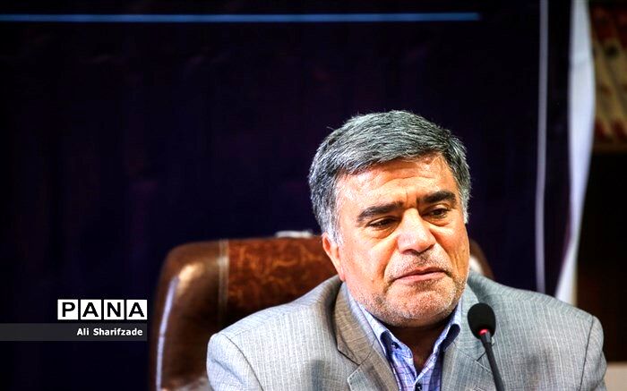 رزاقی: آموزه‌های ساحت‌های تربیتی، شکل دهنده ماهیت و چیستی دانش‌آموزان است
