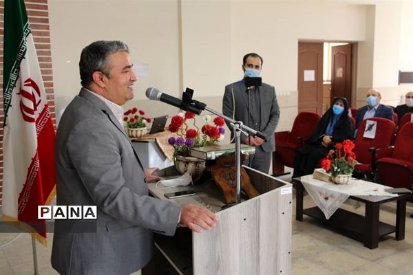 آیین تجلیل برگزیدگان فعالیت‌های حوزه پرورشی منطقه۱۷