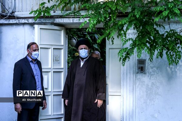 آیین رونمایی از کتاب خاطرات آیت الله هاشمی رفسنجانی