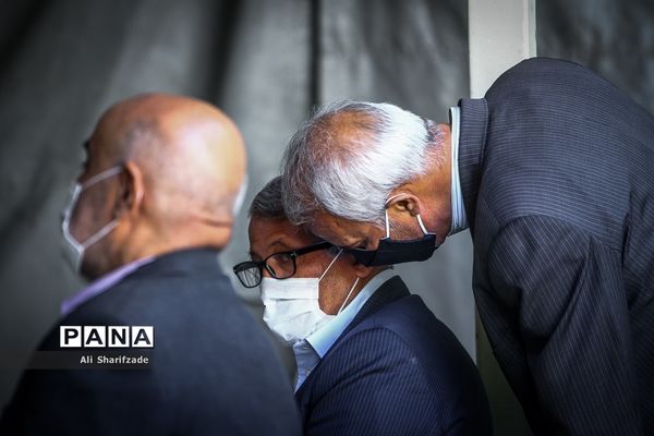 آیین رونمایی از کتاب خاطرات آیت الله هاشمی رفسنجانی