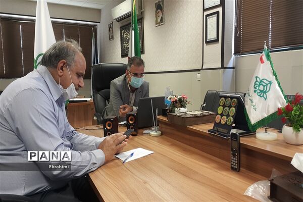 جلسه نمایندگان کمیسیون‌های مجلس دانش‌آموزی فارس با متخصصین علمی و مدیریتی