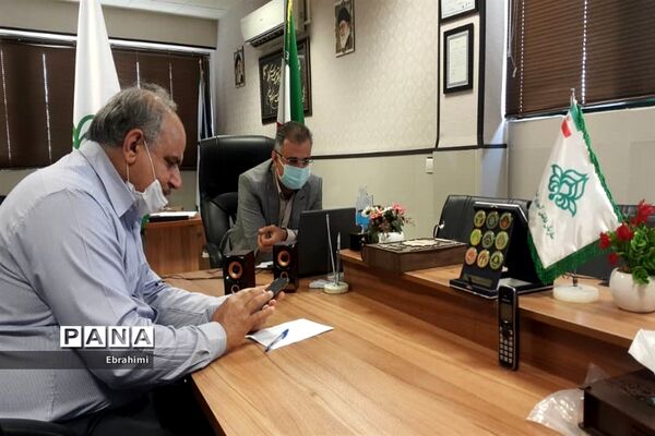 جلسه نمایندگان کمیسیون‌های مجلس دانش‌آموزی فارس با متخصصین علمی و مدیریتی