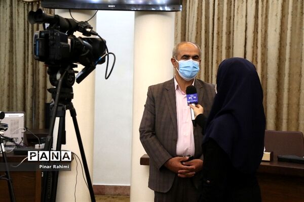 آیین بزرگداشت مقام معلم و گرامیداشت یاد و خاطره استاد شهید مرتضی مطهری