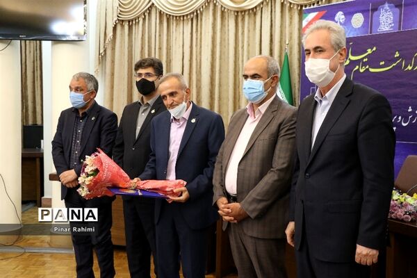 آیین بزرگداشت مقام معلم و گرامیداشت یاد و خاطره استاد شهید مرتضی مطهری