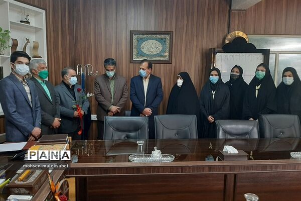 تقدیر از زحمات مدیرکل و معاونان اداره‌کل آموزش و پرورش استان یزد