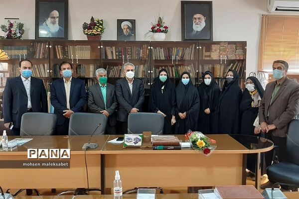 تقدیر از زحمات مدیرکل و معاونان اداره‌کل آموزش و پرورش استان یزد