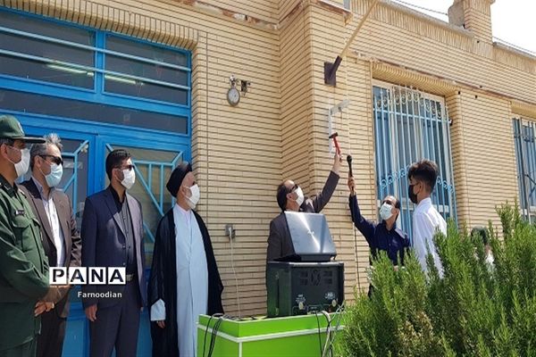 آیین نواختن  زنگ «سپاس معلم»  در مدارس خراسان شمالی