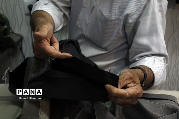 لباس های آماده جایگزین صدای چرخ خیاطان دست دوز