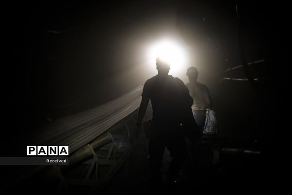 افطار معدنچیان بوسنیایی در شهر زنیکا