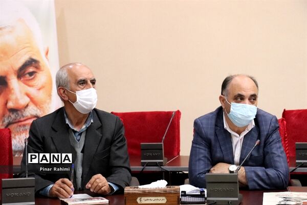 برگزاری نشست خبری مسئول سازمان بسیج سازندگی سپاه عاشورا آذربایجان شرقی