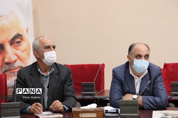 برگزاری نشست خبری مسئول سازمان بسیج سازندگی سپاه عاشورا آذربایجان شرقی