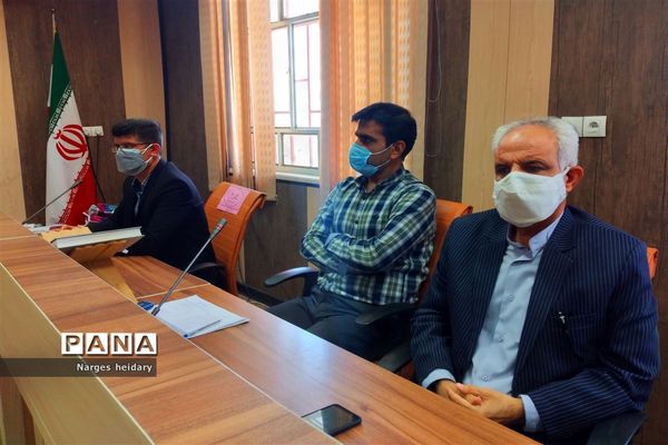 تقدیر از جلوه‌های ویژه معلمی در شهرستان امیدیه