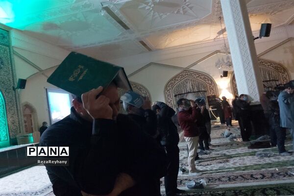 مراسم شب بیست و سوم ماه رمضان در زیارتگاه شهید مدرس کاشمر
