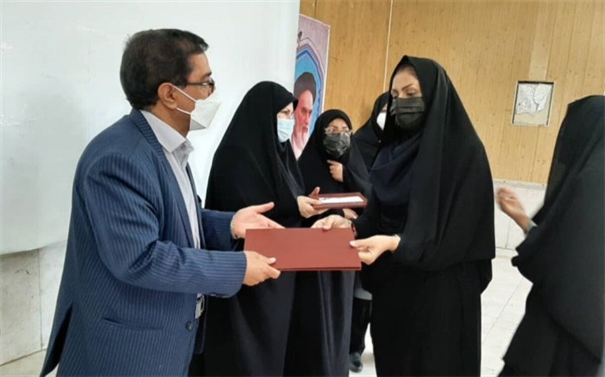 مشاوران، مربیان و معاونان پرورشی در زابل تجلیل شدند