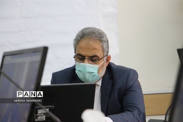 مراسم هفته گرامیداشت مقام شامخ معلم وسالروزتاسیس سازمان دانش آموزی