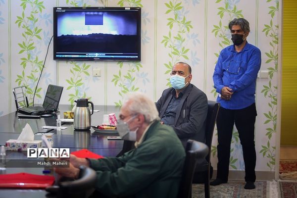 داوری جشنواره معلمان هنرمند