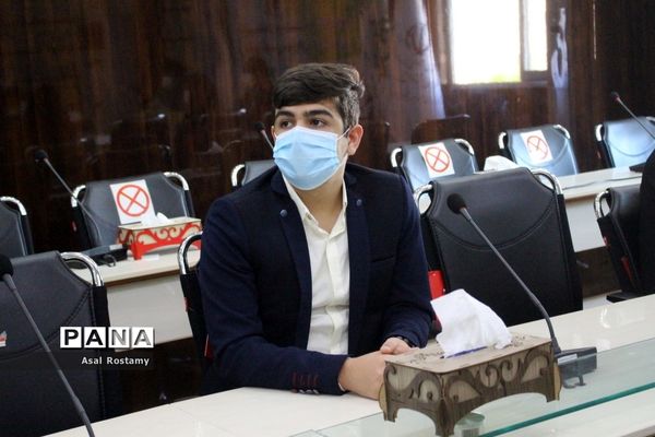 مراسم هفته گرامیداشت مقام شامخ معلم و سالروز تاسیس سازمان دانش‌آموزی