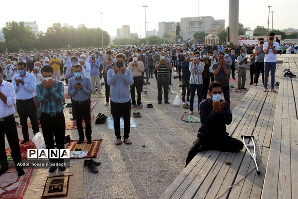 نماز عید سعید فطر در بوشهر
