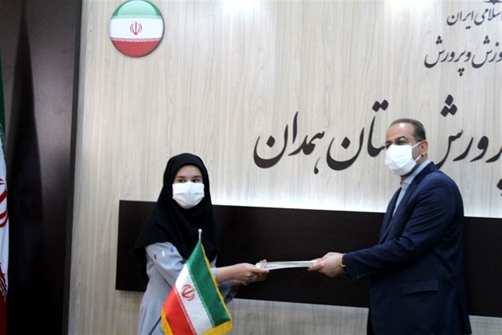 آیین گرامیداشت سالروز تاسیس سازمان دانش‌آموزی