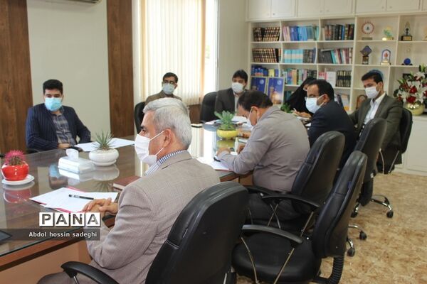 جلسه میز کارشهرستان‌ها و مناطق معاونت پرورشی و فرهنگی آموزش و پرورش استان بوشهر