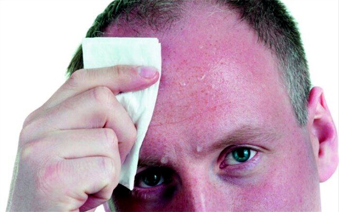انتقال کرونا از طریق عرق بدن امکان‌پذیر است؟