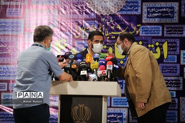 نخستین روز ثبت‌نام از داوطلبان انتخابات سیزدهمین دوره ریاست‌جمهوری