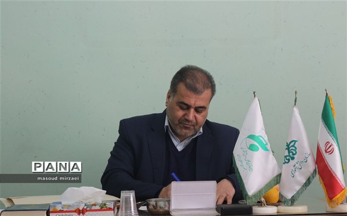 پیام تبریک مدیر سازمان دآنش آموزی قزوین : به مناسبت 21 اردیبهشت سال روز تاسیس سازمان دانش آموزی