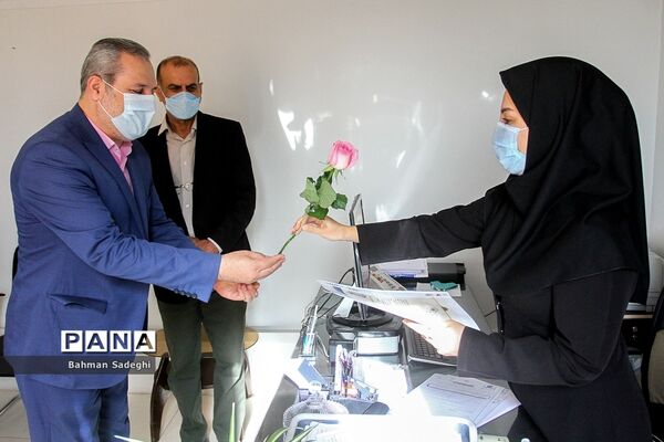 تقدیر از کارکنان سازمان دانش‌آموزی به مناسبت سالروز تاسیس سازمان دانش‌آموزی