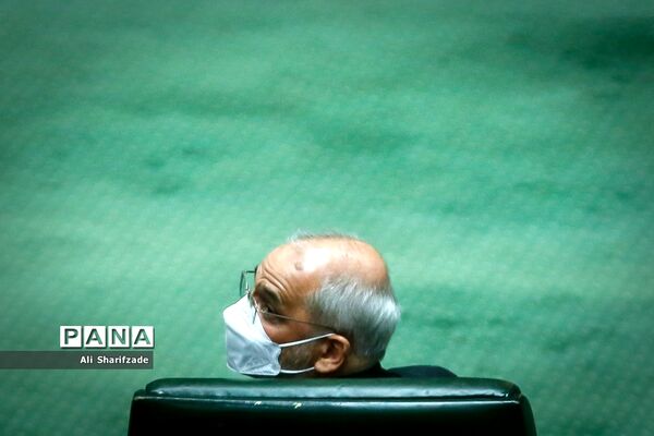 حضور وزیر آموزش و پرورش  در صحن علنی مجلس شورای اسلامی