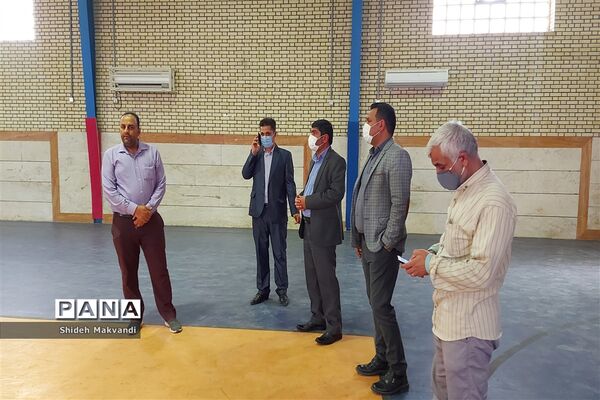 بازدید مدیر آموزش و پرورش حمیدیه از حوزه های امتحانات نهایی