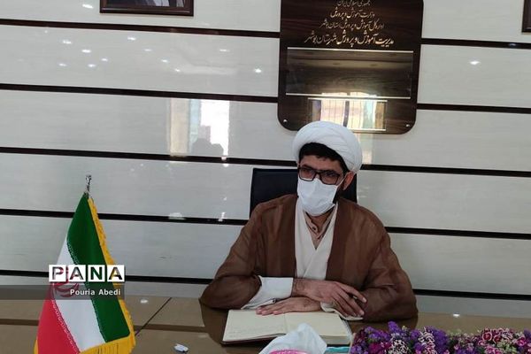 بزرگداشت سالگرد تاسیس سازمان دانش آموزی در بوشهر