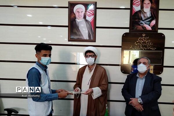 بزرگداشت سالگرد تاسیس سازمان دانش آموزی در بوشهر