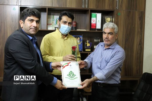 آیین تجلیل از پیشکسوتان و اعضای حوزه ستادی سازمان دانش آموزی خوزستان