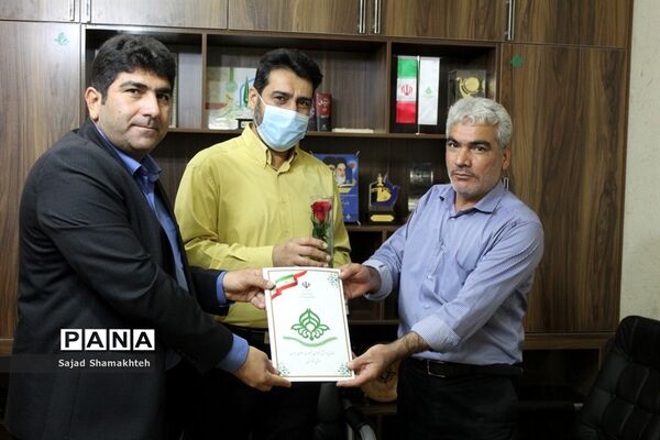 آیین تجلیل از پیشکسوتان و اعضای حوزه ستادی سازمان دانش آموزی خوزستان
