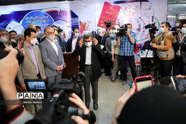 دومین روز ثبت‌نام از داوطلبان انتخابات سیزدهمین دوره ریاست‌جمهوری