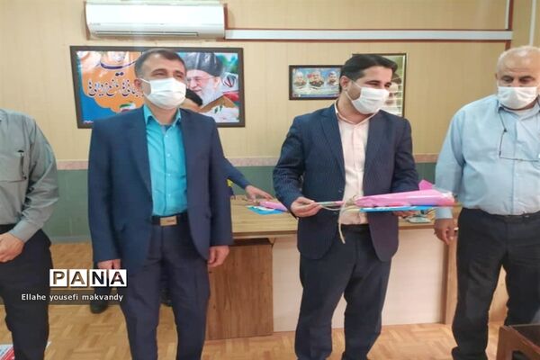 مراسم تجلیل از خانواده های معظم  شهدای فرهنگی  شهرستان امیدیه