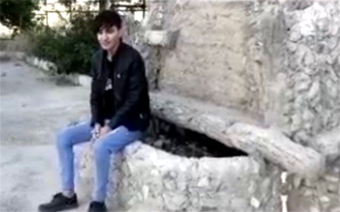 کسب رتبه اول کشوری در رشته دکلمه‌خوانی