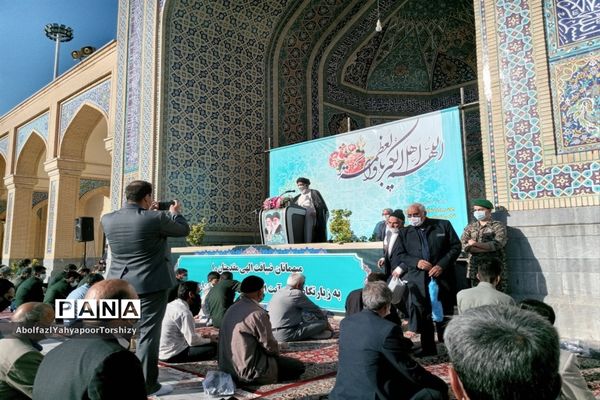 برگزاری مراسم نماز عید سعید فطردر زیارتگاه شهید مدرس کاشمر