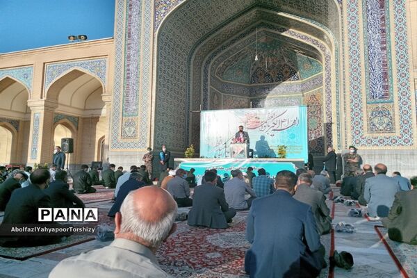 برگزاری مراسم نماز عید سعید فطردر زیارتگاه شهید مدرس کاشمر
