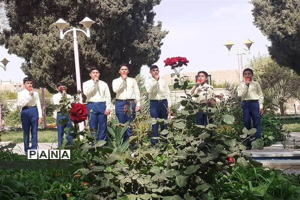 ویژه برنامه سازمان دانش آموزی ابرکوه به مناسبت سالگرد تاسیس سازمان دانش آموزی