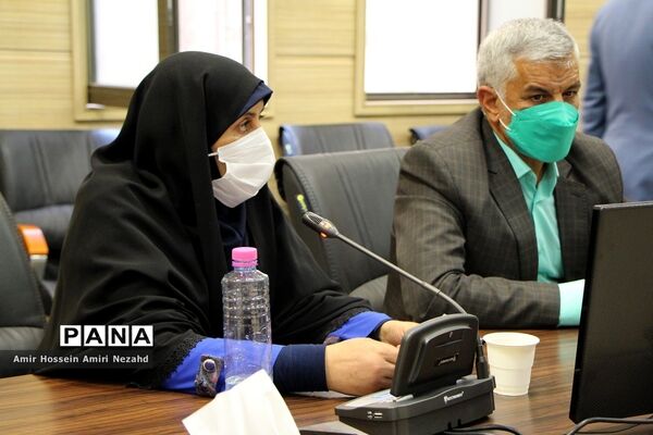 برگزاری نشست مجلس دانش آموزی استان یزد